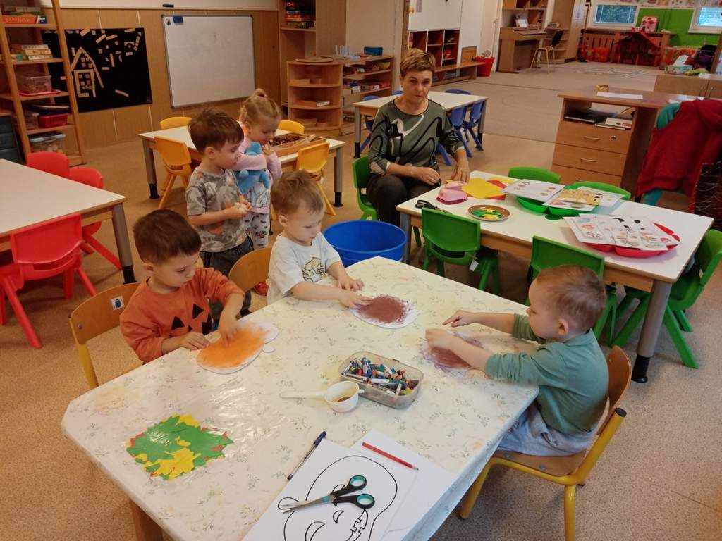 27. 10. - 31. 10. 2025 Podzimní čarování u Motýlků