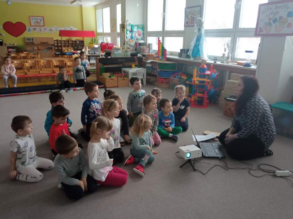 Leden u Včelek - Lékárnické pohádky